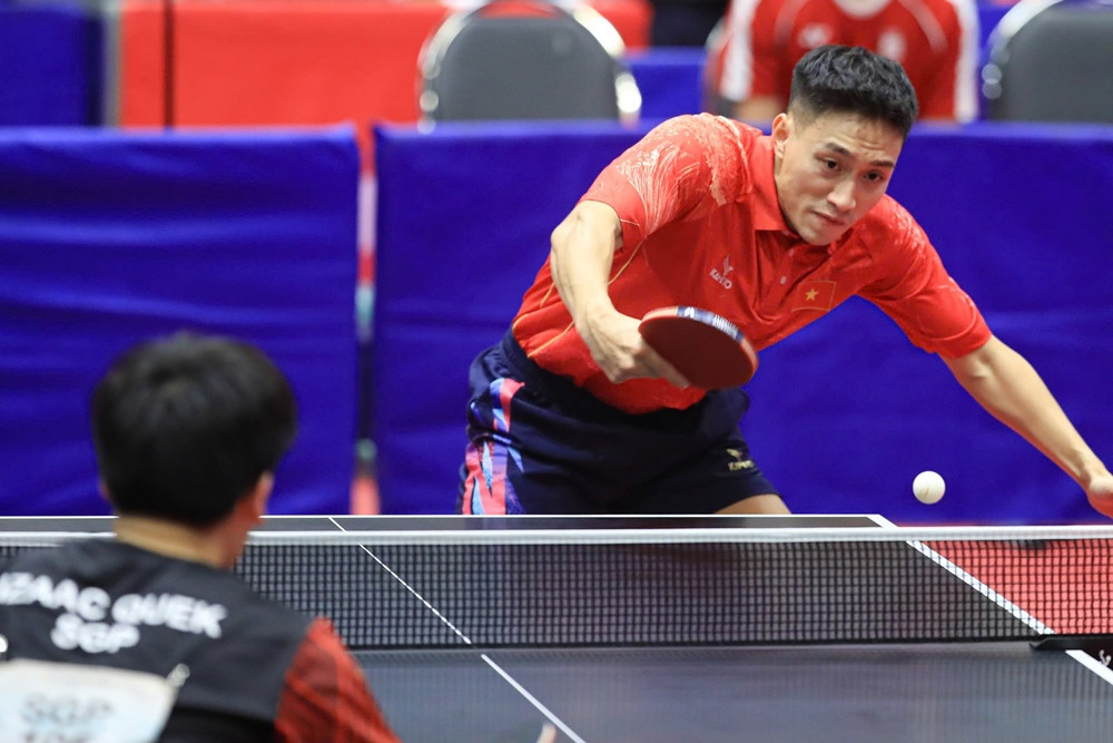 anh tu bong ban 1.jpg