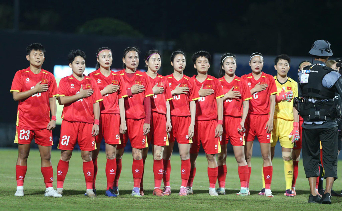 Trọng t&agrave;i Th&aacute;i Lan mắc lỗi nghi&ecirc;m trọng, ĐT nữ Việt Nam mất oan b&agrave;n thắng trận CK SEA Games 33