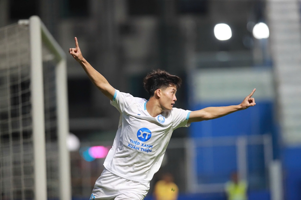 bangkok vs nam dinh 4.jpg