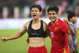 https://vms-files.vietnamnet.vn/vps_images/000001/000003/2025/12/18/u22-viet-nam-vs-u22-tha-lan-thanh-nhan-4072.jpg?width=0&s=gMKNiyx2GAZ-xGZQ_YhKjw
