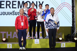 https://vms-files.vietnamnet.vn/vps_images/000001/000003/2025/12/19/ha-thi-linh-hcv-boxing-1-2668.jpg?width=0&s=AEKLtBxxbSmjc8Uk_xrNrA