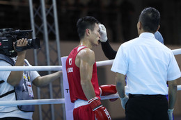 https://vms-files.vietnamnet.vn/vps_images/000001/000003/2025/12/19/van-duong-boxing-1-3378.jpg?width=0&s=SAgocgdvq9OCJDJucELRyg