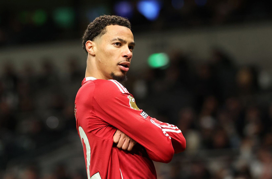 resources_premierleague_pulselive_com 2025 12 20T185147Z_2073664959_UP1ELCK1GE9R2_RTRMADP_3_SOCCER ENGLAND TOT LIV (1).jpg