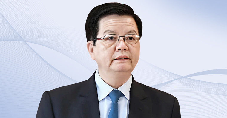 Ông Mai Văn Chính