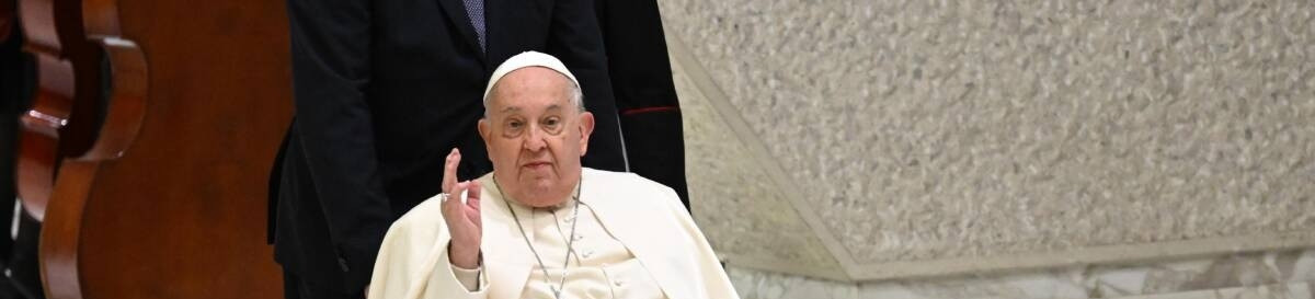 Giáo hoàng Francis qua đời