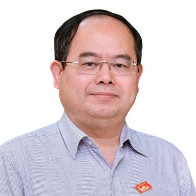 Ông Quản Minh Cường