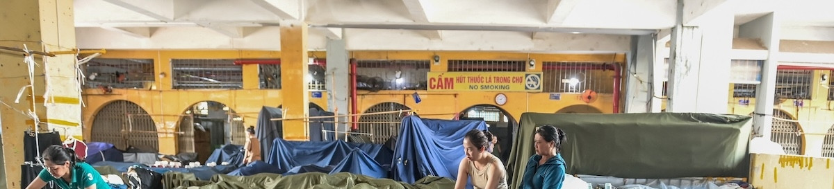 Điều ẩn sau những ki-ốt 'cửa đóng then cài'