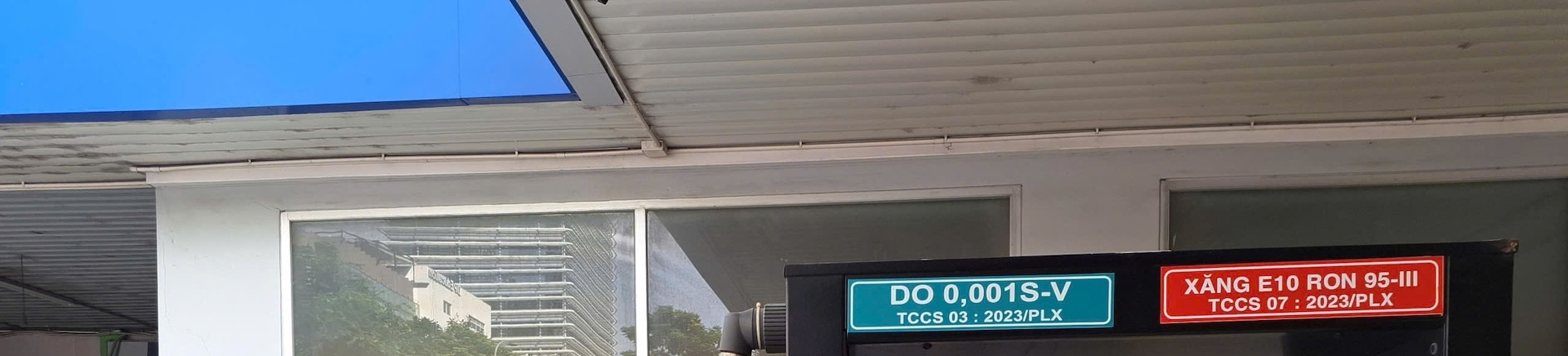 Lộ trình bán xăng E10