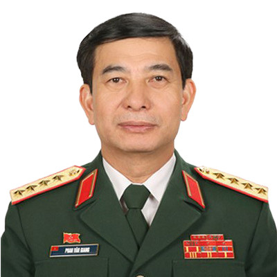Ông Phan Văn Giang
