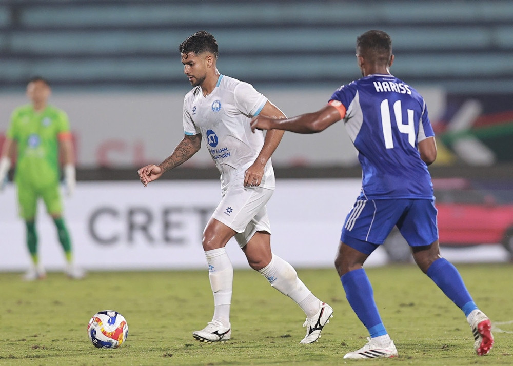 nam dinh vs lion 4.jpg