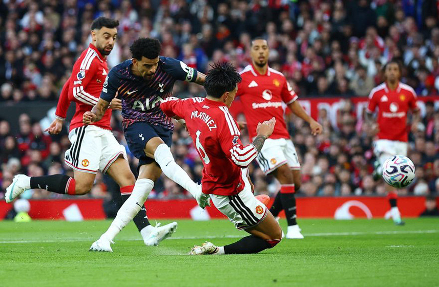 resources_premierleague_pulselive_com 2026 10 10T164033Z_620124325_UP1EMAA1ABKQK_RTRMADP_3_SOCCER ENGLAND MUN TOT.jpg