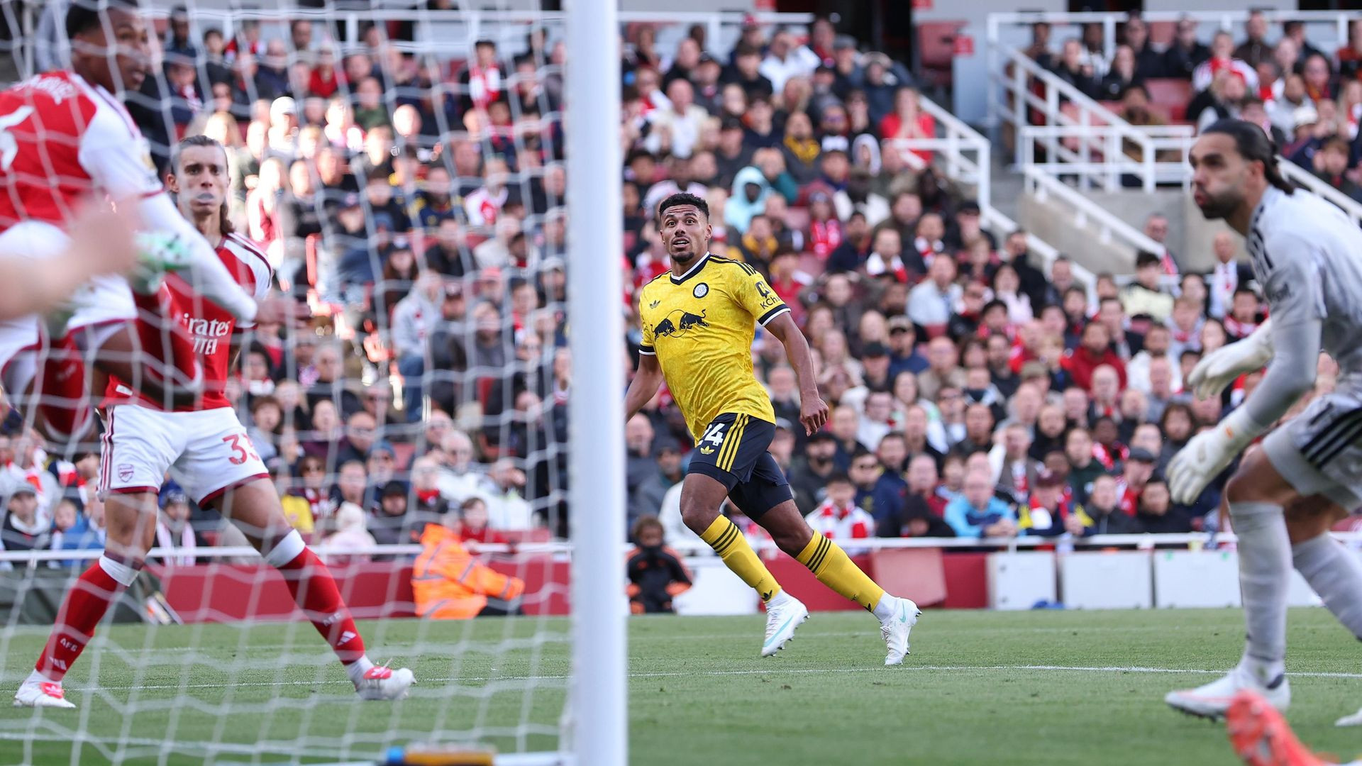 resources_premierleague_pulselive_com 2299510275 (1).jpg