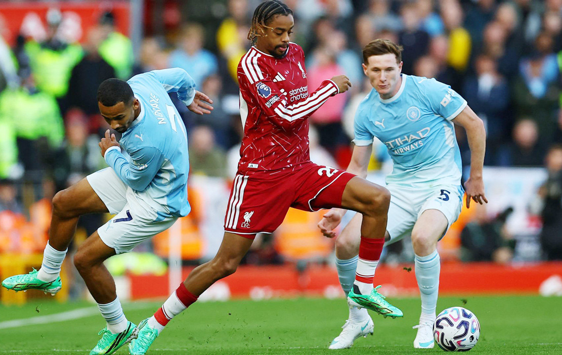 resources_premierleague_pulselive_com 2026 10 11T154202Z_1978559632_UP1EMAB17M0SR_RTRMADP_3_SOCCER ENGLAND LIV MCI.jpg
