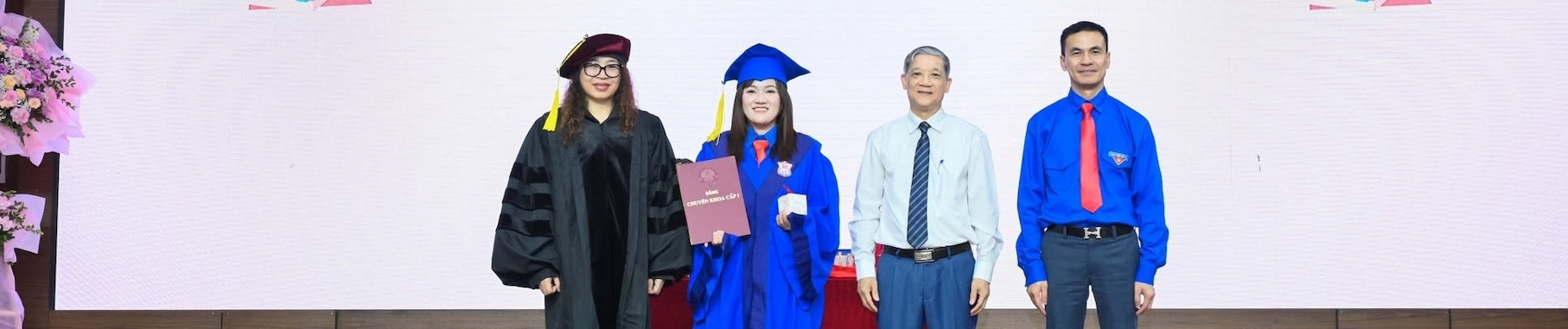Đưa y tế chất lượng cao đến gần dân vùng khó
