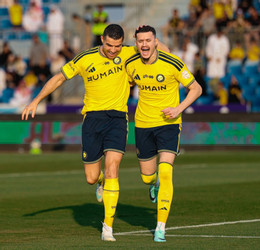 https://vms-files.vietnamnet.vn/vps_images/000001/000003/2026/10/23/al-nassr-ronaldo-3-2568-2582.jpeg?width=0&s=NHJt8c-W4xloYdNIj3bP7g