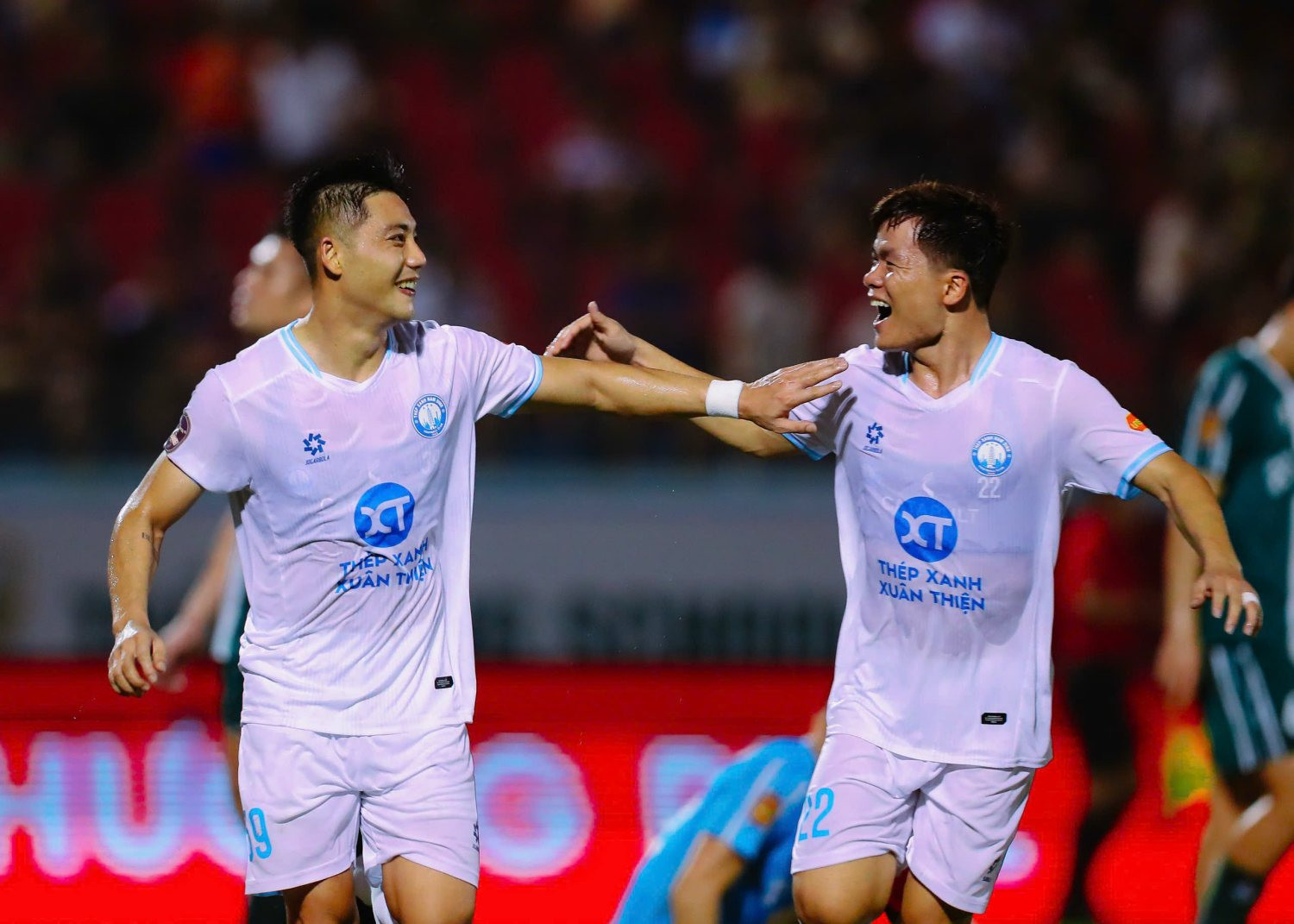 dong nai vs nam dinh 1.jpg