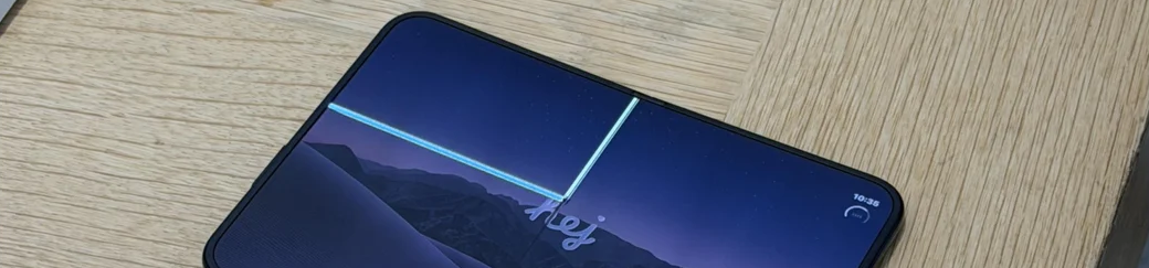 Sự cố iPhone Duo nứt gãy màn hình