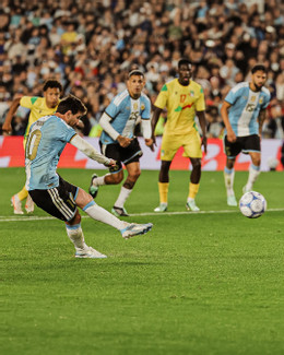 https://vms-files.vietnamnet.vn/vps_images/000001/000003/2026/10/7/messi-4-808.jpeg?width=0&s=n7Y8VoRoH798uUSIPuEl2g