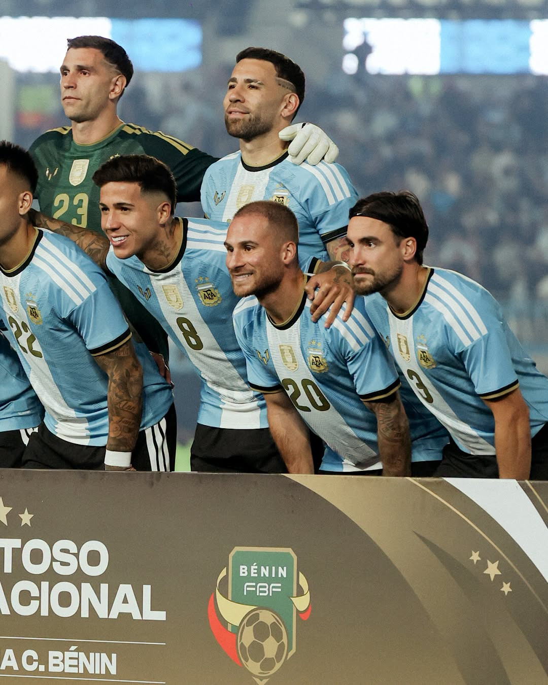 https://vms-files.vietnamnet.vn/vps_images/000001/000003/2026/10/7/messi-argentina-1-156.jpeg?width=0&s=PKSrKV-Qhq23fO2VpgP9Aw