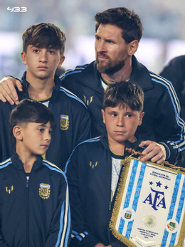 https://vms-files.vietnamnet.vn/vps_images/000001/000003/2026/10/7/messi-argentina-5-162.jpeg?width=0&s=gicgwXHUCO3857CfNJ_yfA
