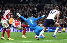 resources_premierleague_pulselive_com 2026 02 22T180244Z_1148059914_UP1EM2M1E4JW5_RTRMADP_3_SOCCER ENGLAND TOT ARS (1).jpg