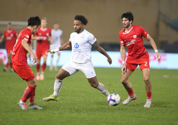 the cong viettel vs nam dinh 1.jpg