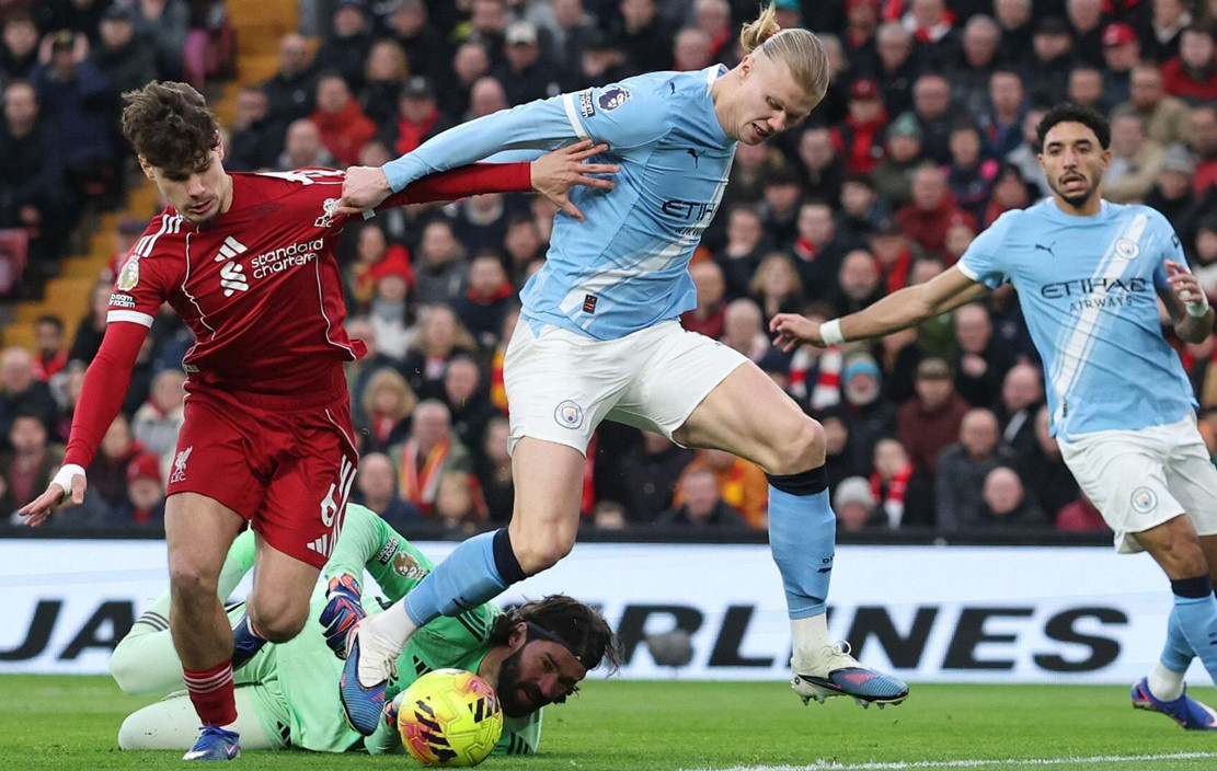 resources_premierleague_pulselive_com 2026 02 08T163527Z_854848800_UP1EM281A32VT_RTRMADP_3_SOCCER ENGLAND LIV MCI.jpg