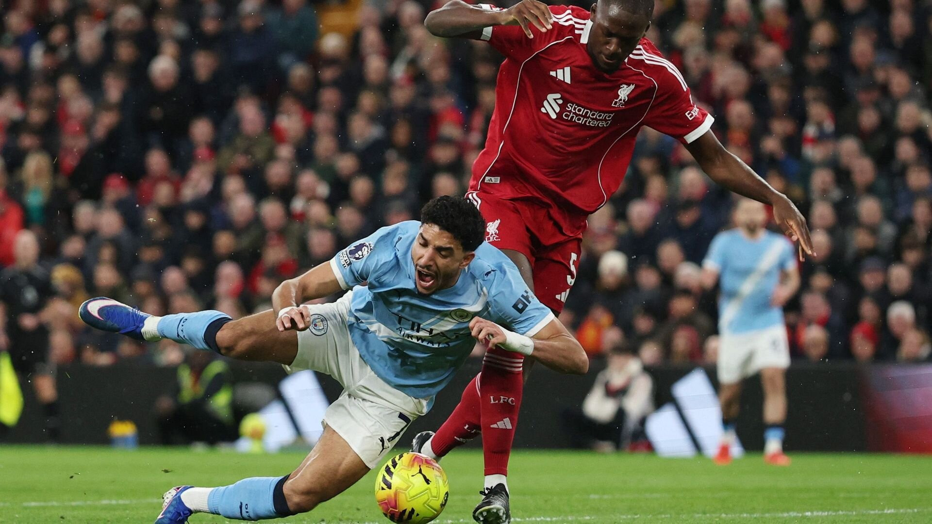 resources_premierleague_pulselive_com 2026 02 08T164824Z_1632169503_UP1EM281AOOYA_RTRMADP_3_SOCCER ENGLAND LIV MCI.jpg