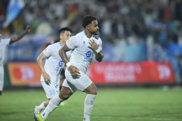 nam dinh vs ninh binh xuan son 1.jpg