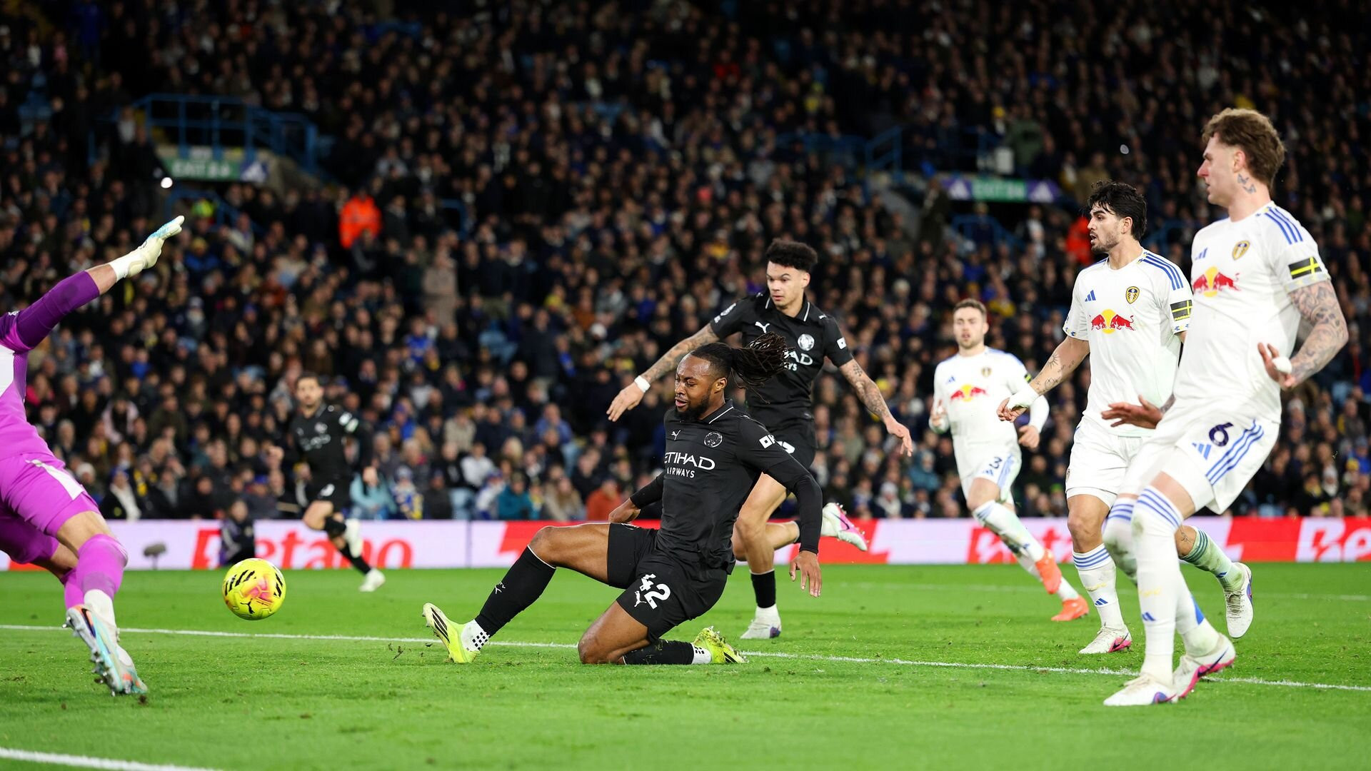 resources_premierleague_pulselive_com 2264066660.jpg