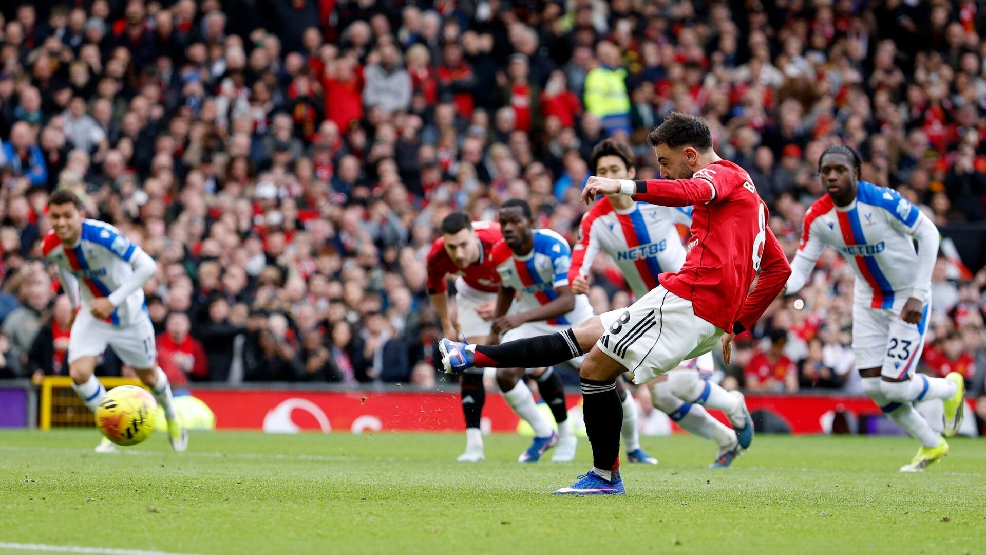 resources_premierleague_pulselive_com 2264213845.jpg