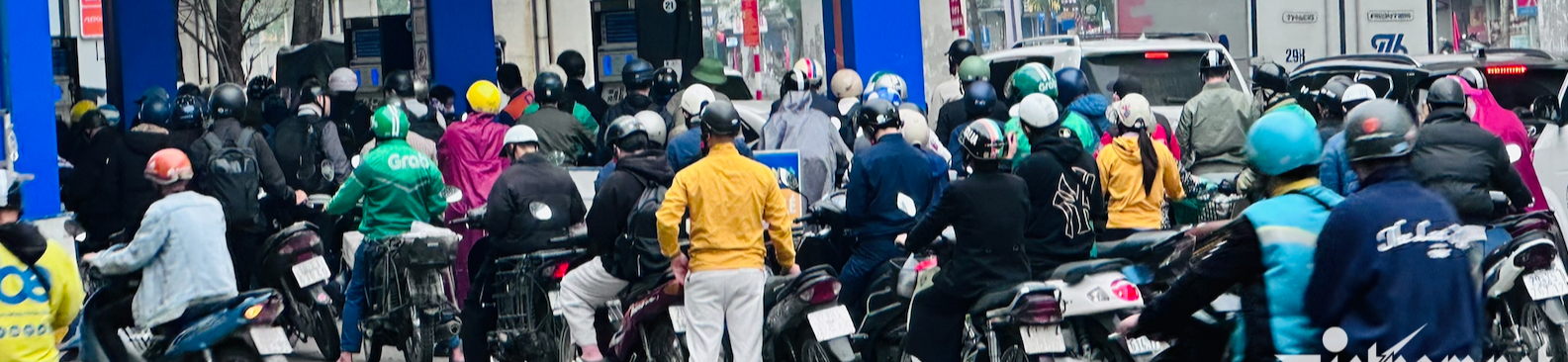 Giá xăng dầu tăng mạnh