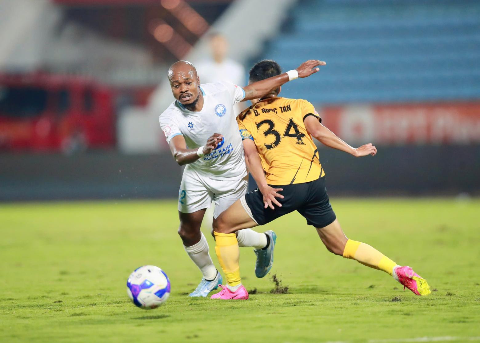 nam dinh vs thanh hoa 2.jpg