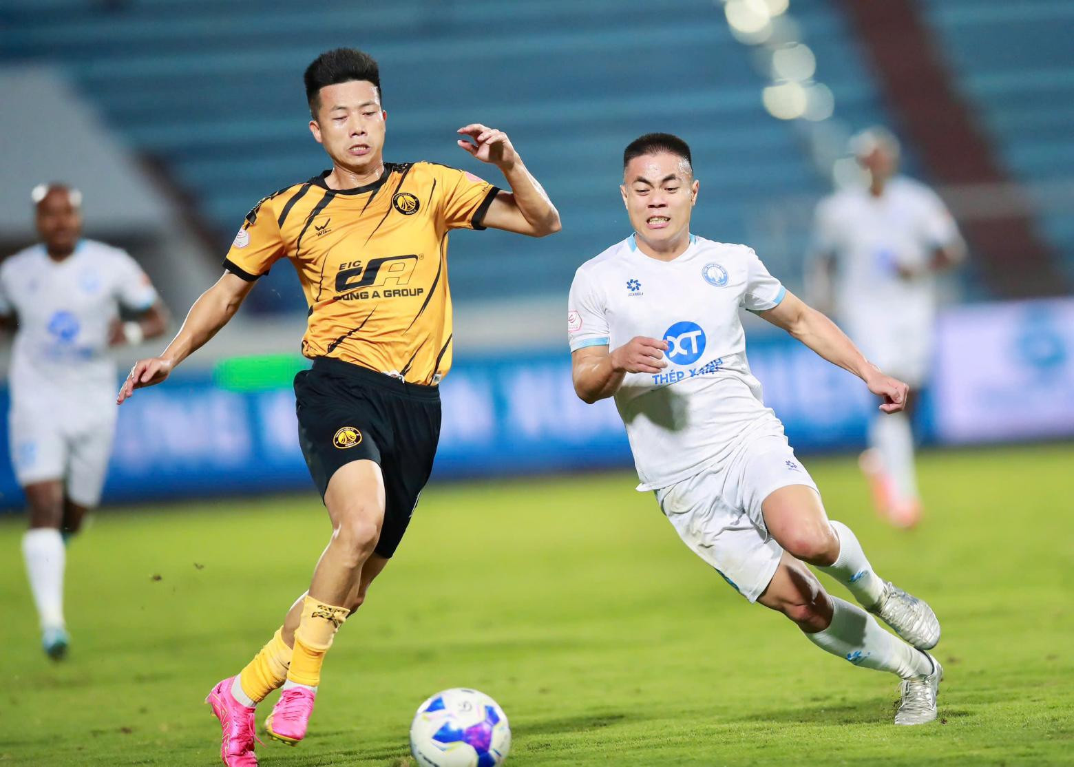 nam dinh vs thanh hoa 5.jpg