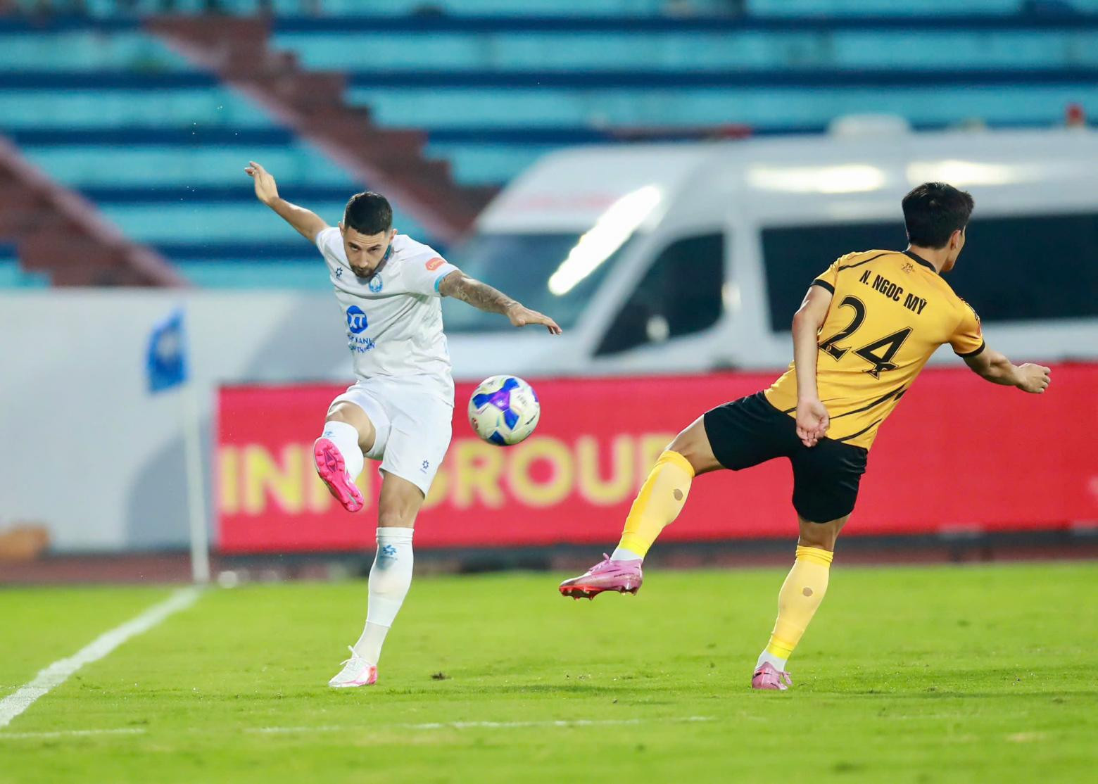 nam dinh vs thanh hoa 7.jpg