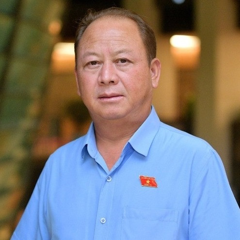 Ông Sùng A Lềnh