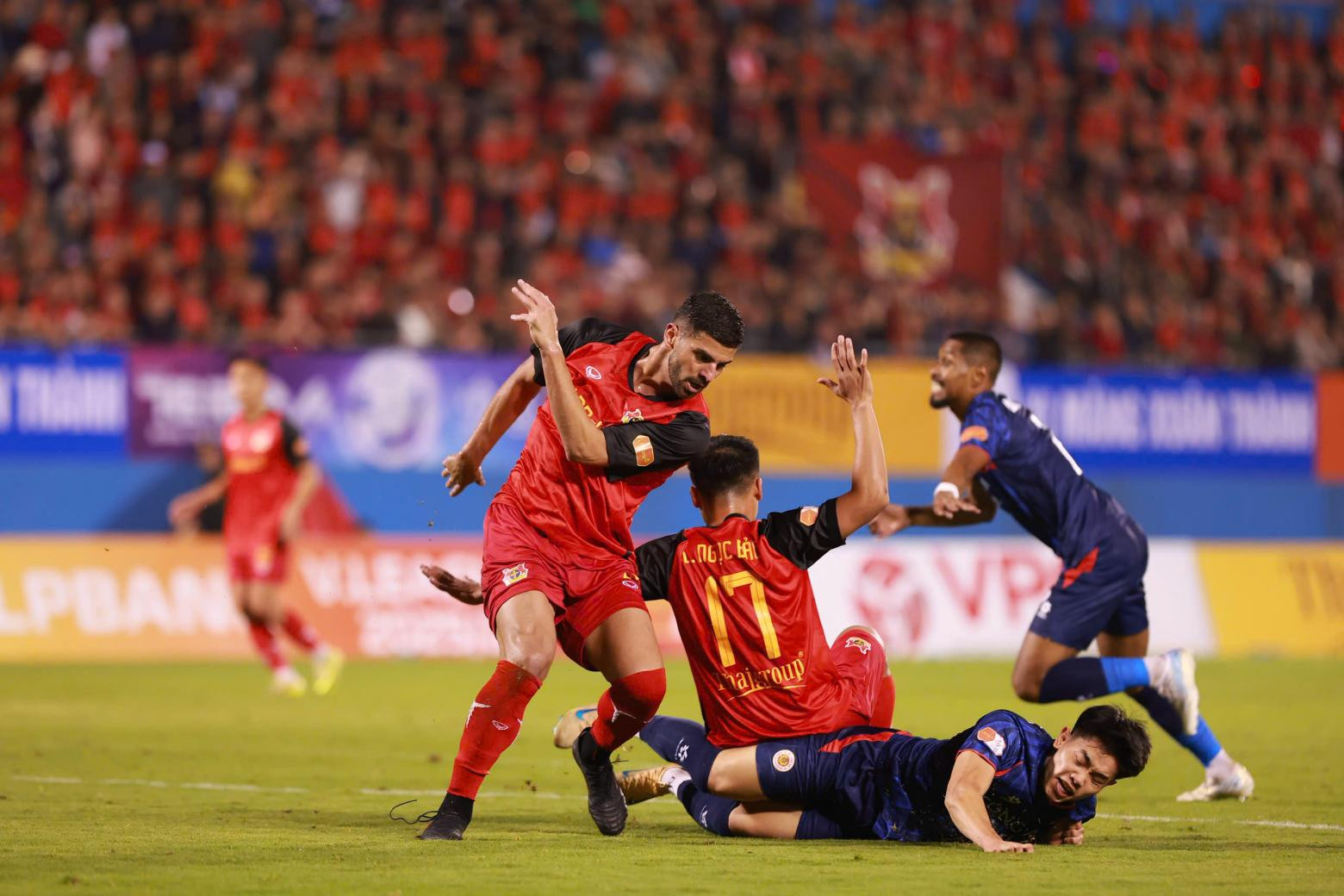 ninh binh vs cahn .jpg