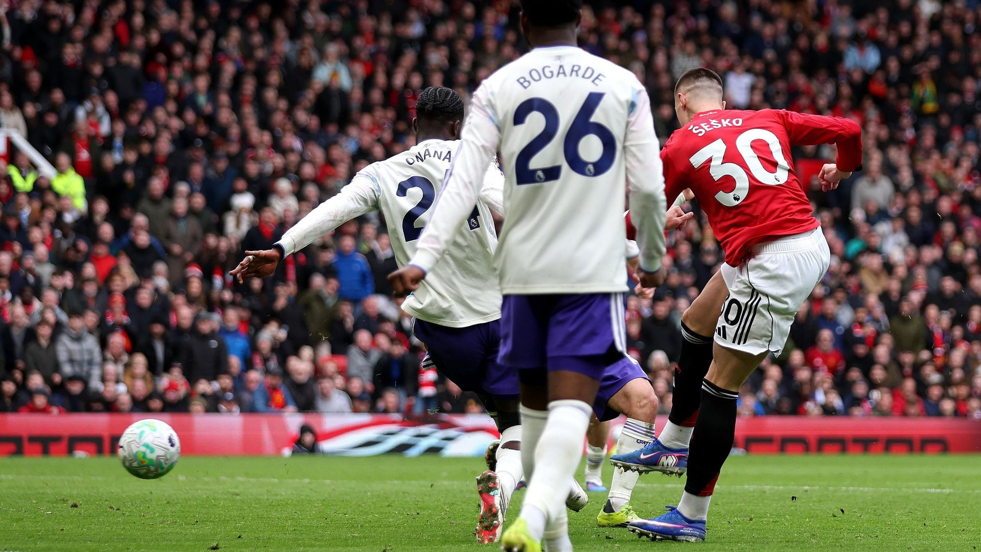 resources_premierleague_pulselive_com 2266638866 (1).jpg