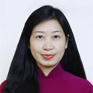 Bà Hoàng Thị Thanh Thuý