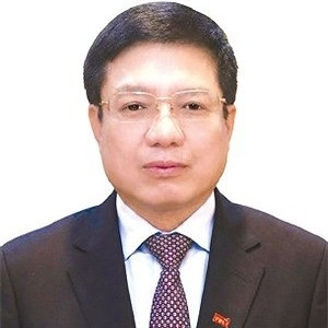 Ông Hồ Sỹ Hùng