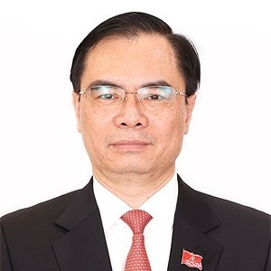 Ông Dương Trung Ý