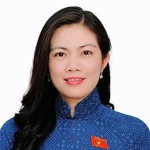 Bà Nguyễn Thị Uyên Trang