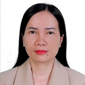 Bà Trương Thị Diệu Thúy