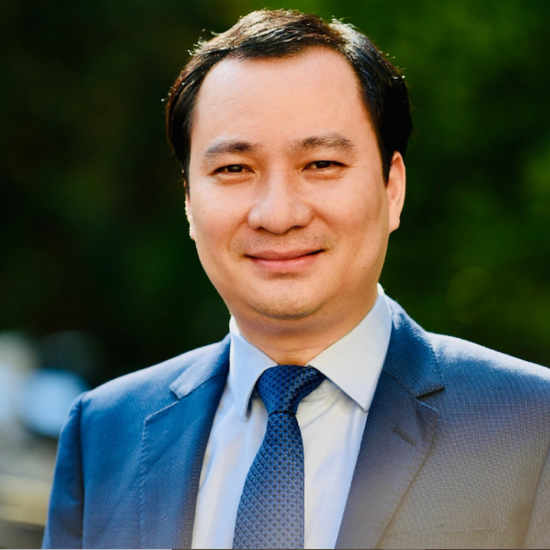 Ông Vũ Văn Tiến 