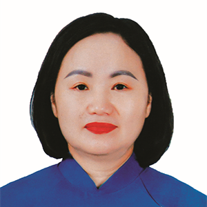 Bà Phạm Thúy Chinh