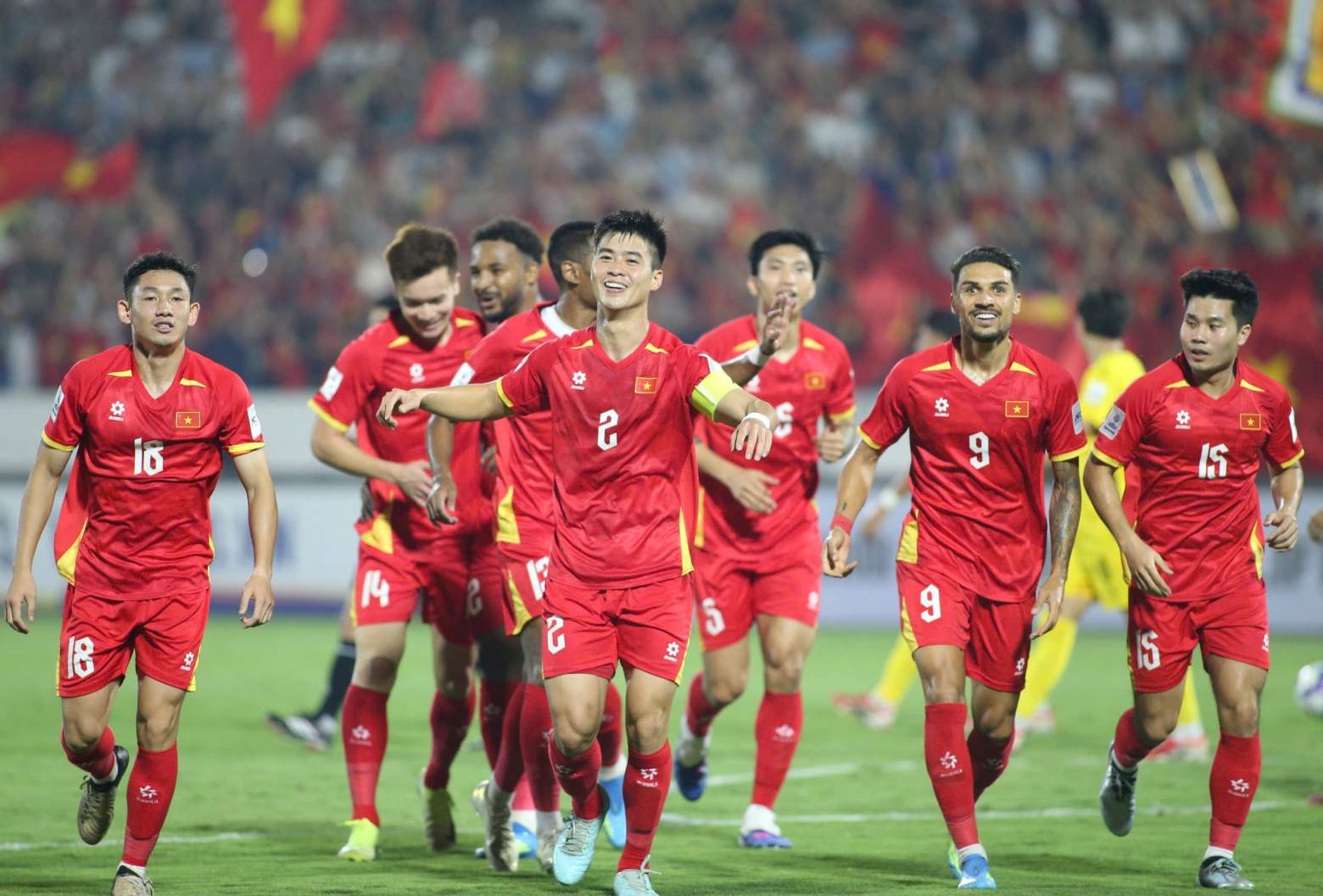 Trực tiếp bóng đá Việt Nam 2-0 Malaysia: Hoàng Hên kiến tạo, Xuân Son ghi bàn https://vms-files.vietnamnet.vn/vps_images/000001/000003/2026/3/31/viet-nam-vs-malaysia-3-2352.jpg?width=0&s=KnhA5MSMvWvUp_J4ezmKWQ