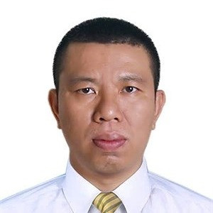Ông Trần Mạnh Huy