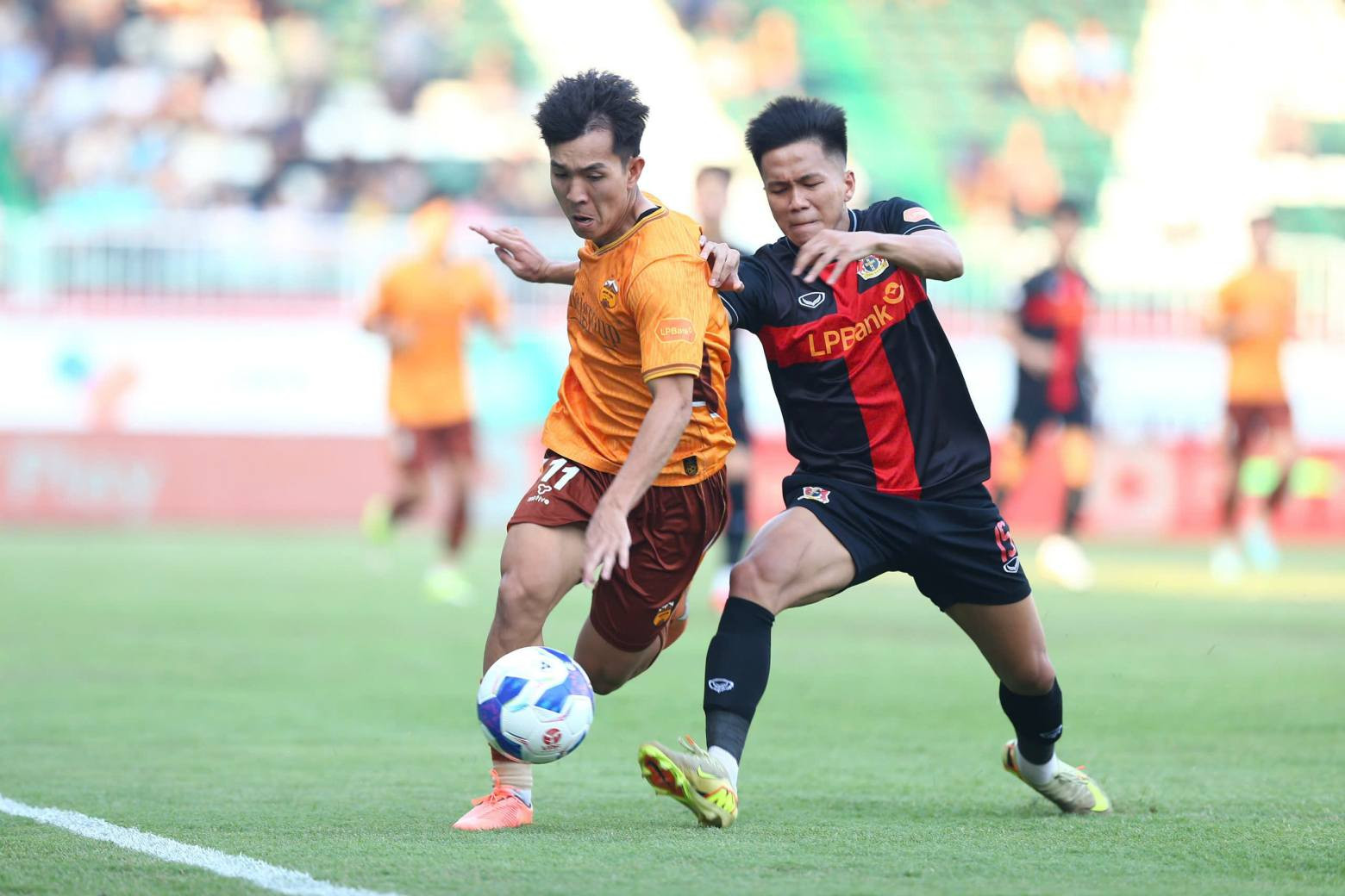 hagl vs ninh binh 1.jpg