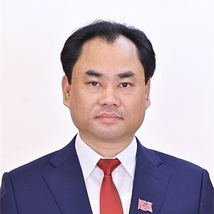 Trịnh Việt Hùng