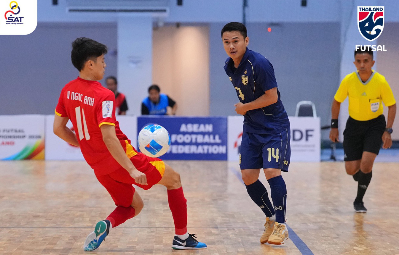 tuyen futsal viet nam thai lan 1.jpg